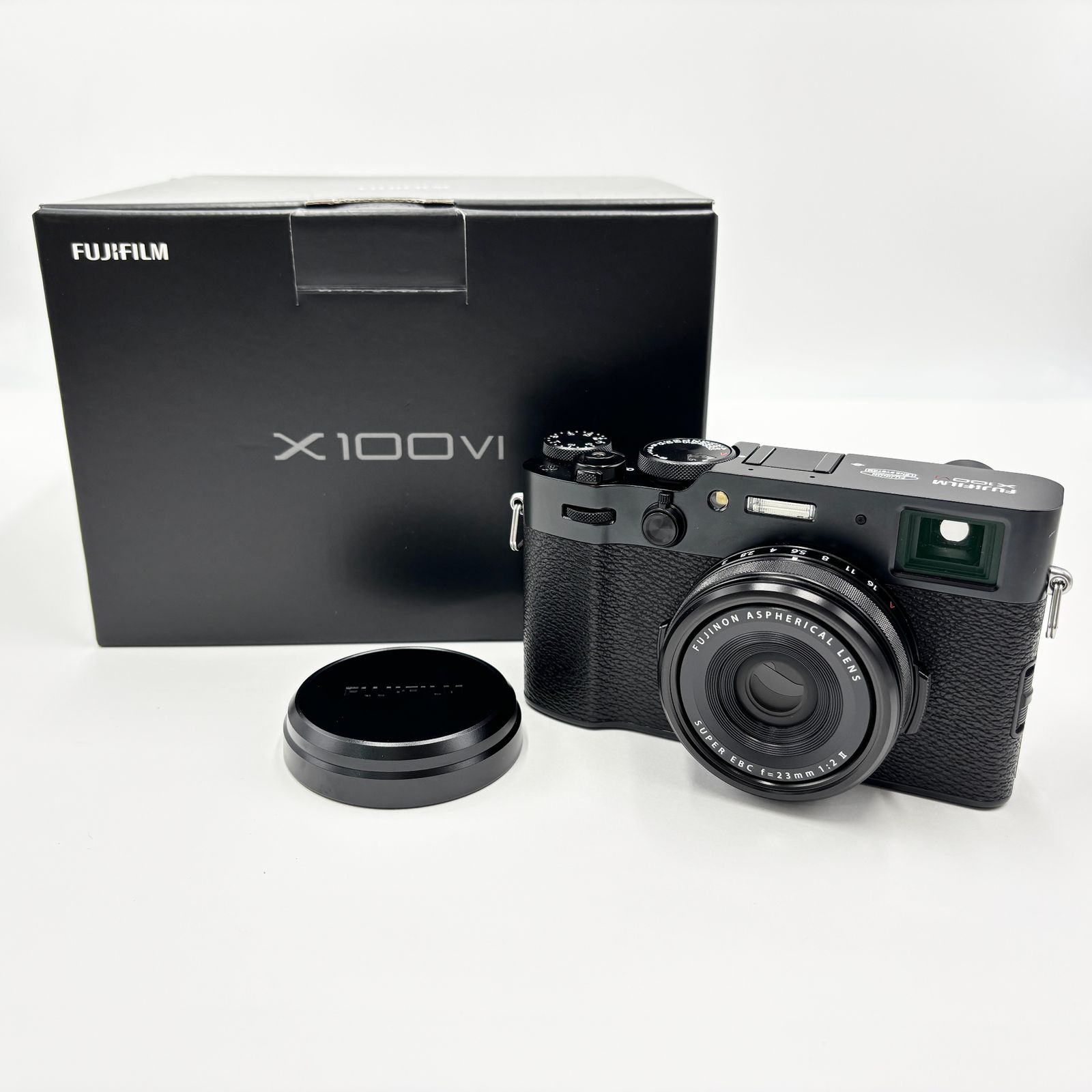 FUJIFILM X100VI ブラック シャッター回数約2,300枚 付属品完備【C5772