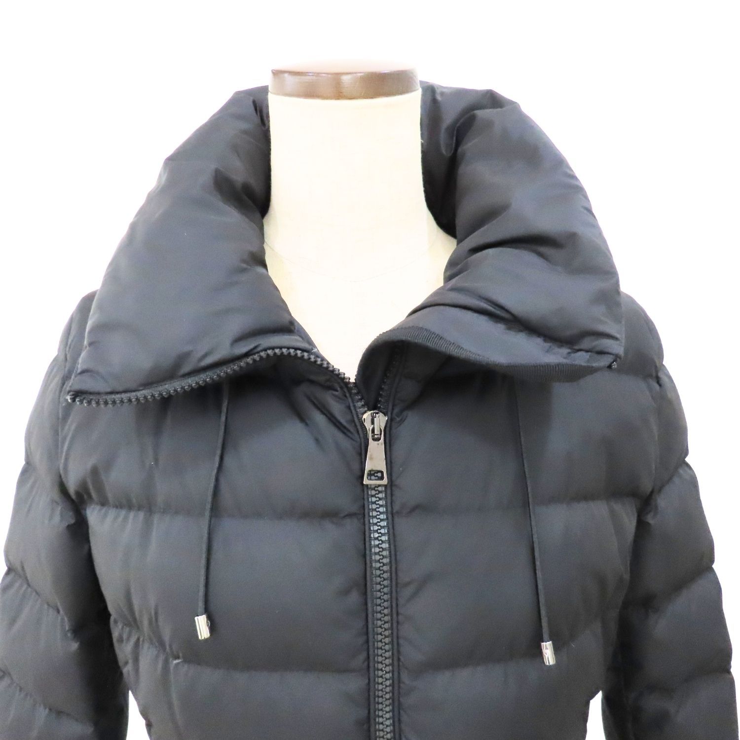 中古】 MONCLER MALBAN モンクレールマルバン ロングダウンジャケット