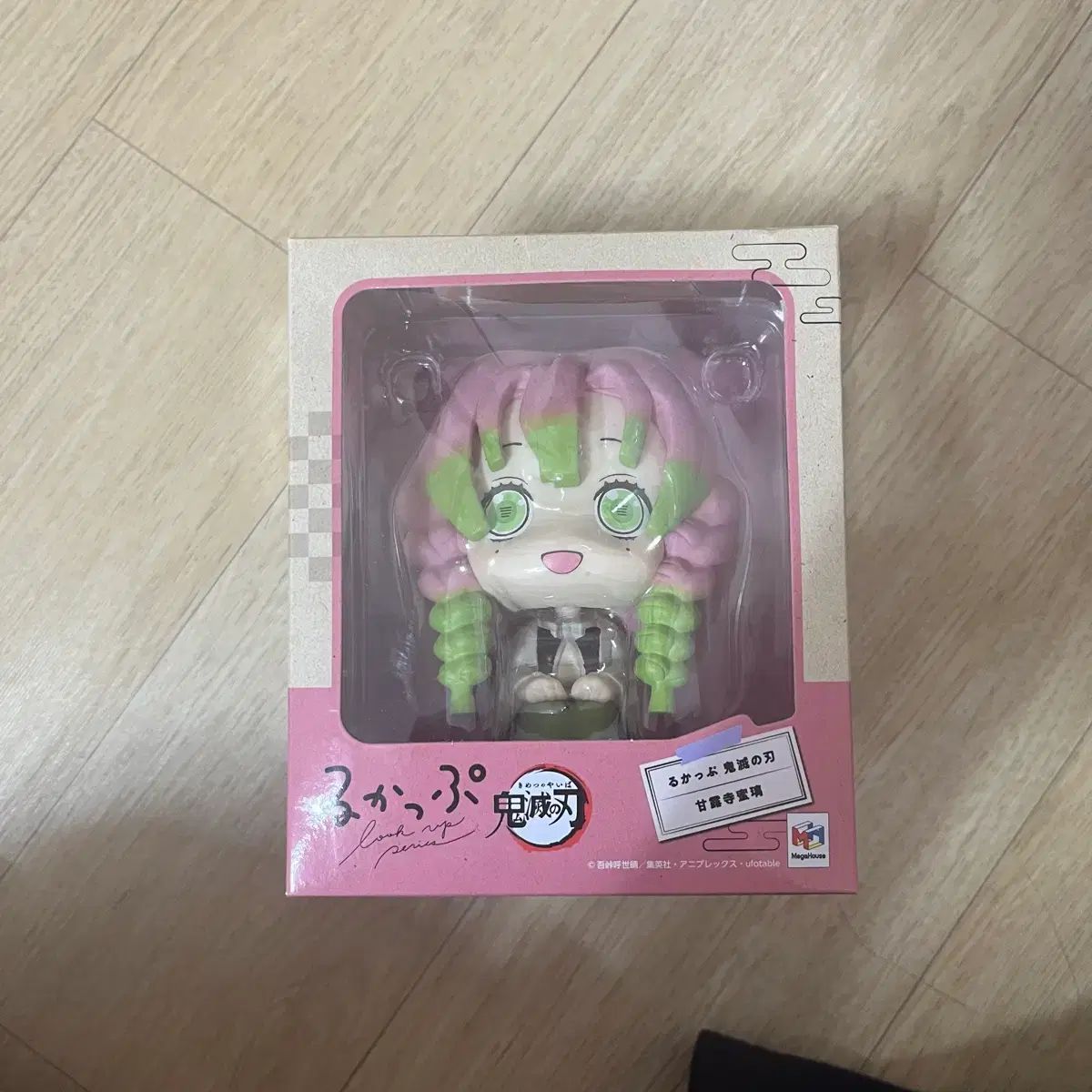 鬼滅の刃 甘露寺蜜璃 Look UP フィギュア