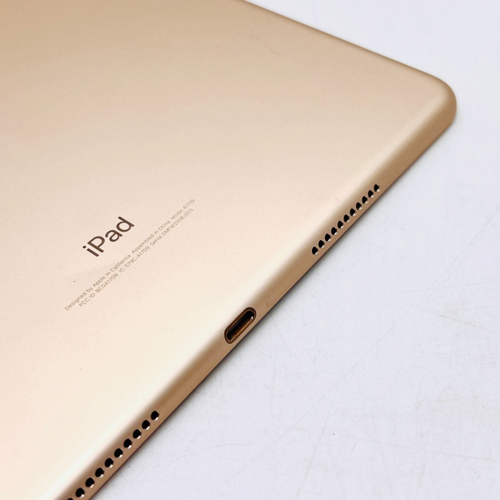 au iPad Pro 10.5インチ Wi-Fi+Cellular 64GB MQF12J/A ゴールド 利用
