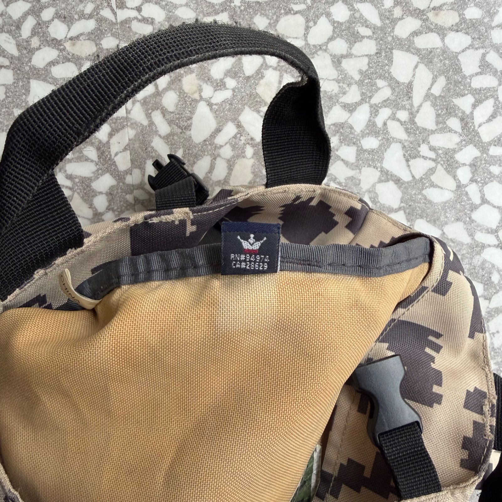 メンズ Stussy カモフラージュ ダブルストラップバックパック