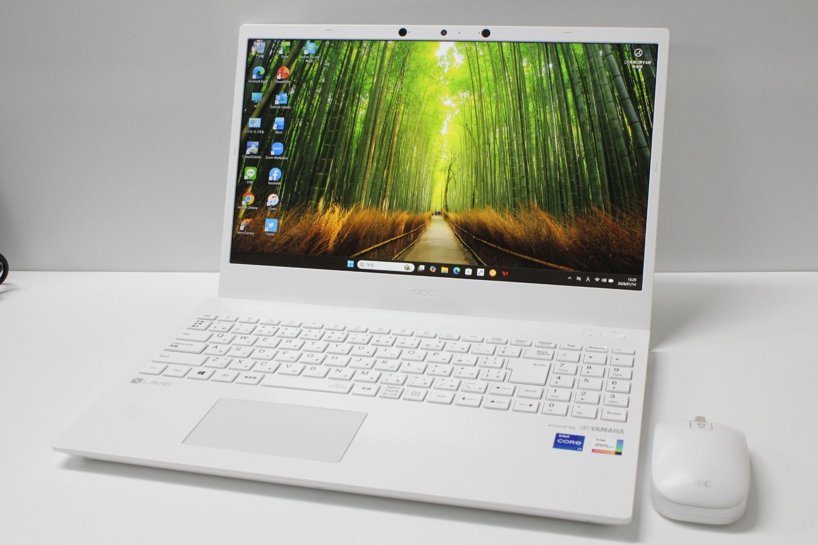 中古ノートPC】NEC〈LAVIE N15 N1575/CAW 〉Intel Core i7/SSD512GB