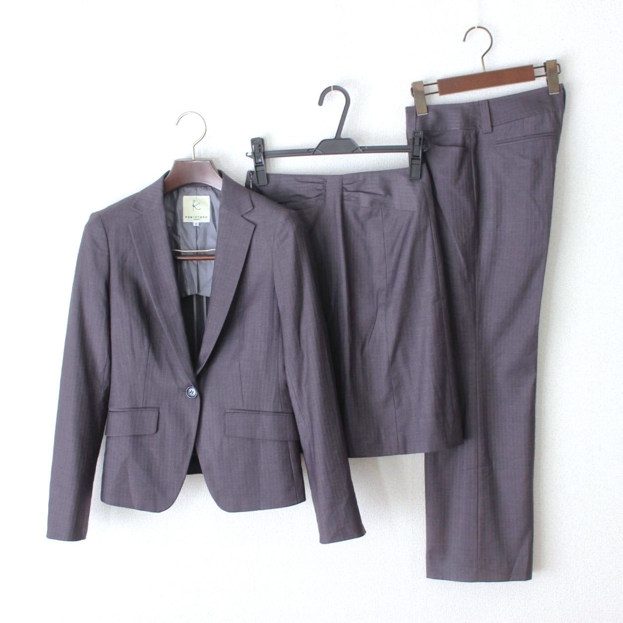 49【極美品】組曲 クミキョク パンツ＆スカート セットアップスーツ 上