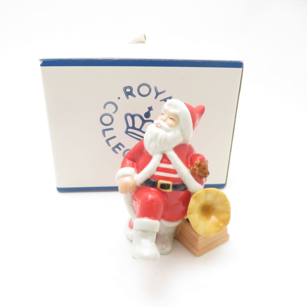 ROYAL COPENHAGEN ロイヤルコペンハーゲン 2013年 アニュアルサンタ フィギュリン 置物 人形 クリスマス 1249843 オブジェ SC10112H2