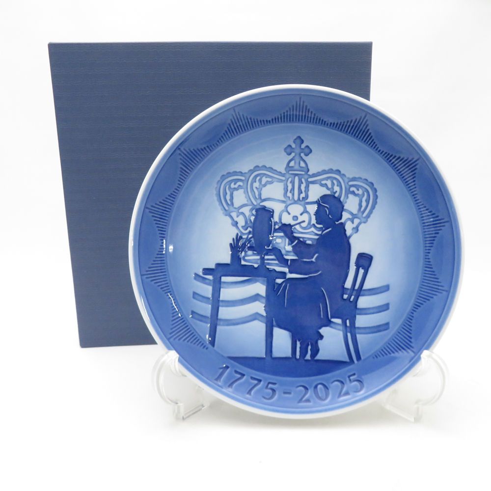 未使用 ROYAL COPENHAGEN ロイヤルコペンハーゲン 250周年記念 エルゼ ハッセルリス ペインター 1074930 1925125 イヤープレート 飾り皿 インテリア SU13537J2