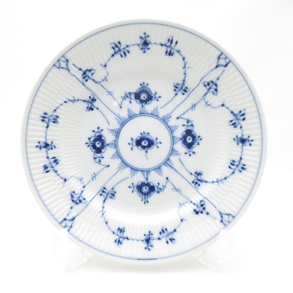 ROYAL COPENHAGEN ロイヤルコペンハーゲン ブルーフルーテッドプレイン