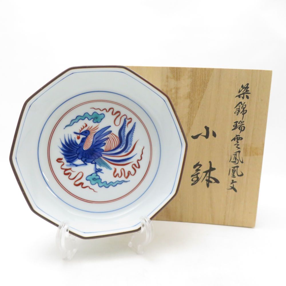 2927 有田焼 十四代 辻常陸 染錦水鳥文 変形皿5客 未使用 2927 有田焼 十四代 辻常陸 染錦水鳥文 変形皿5客 未