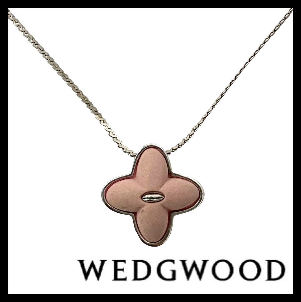U【WEDGWOOD】フラワー/花 モチーフ ネックレス シルバーカラー ピンク 