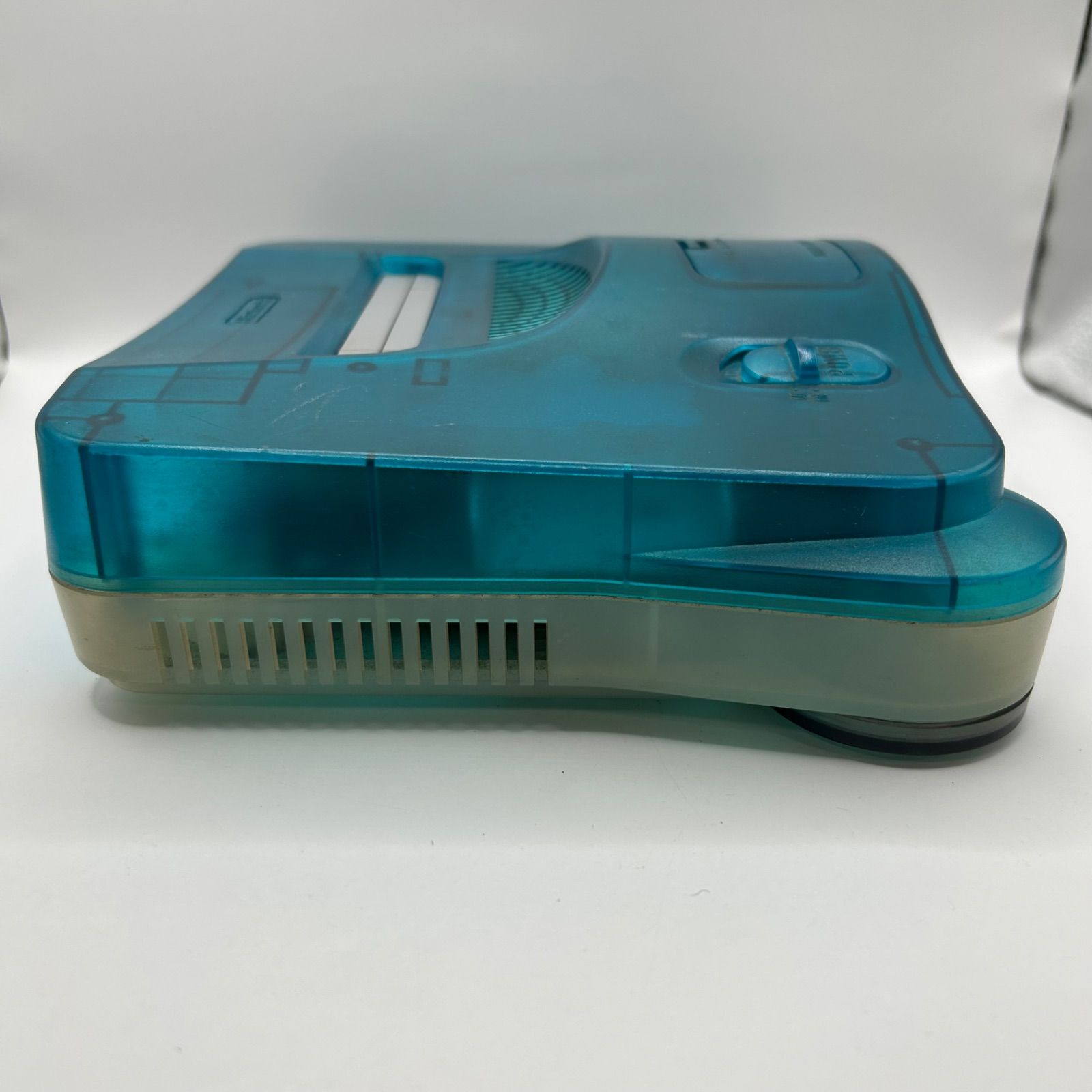 64 クリアブルー