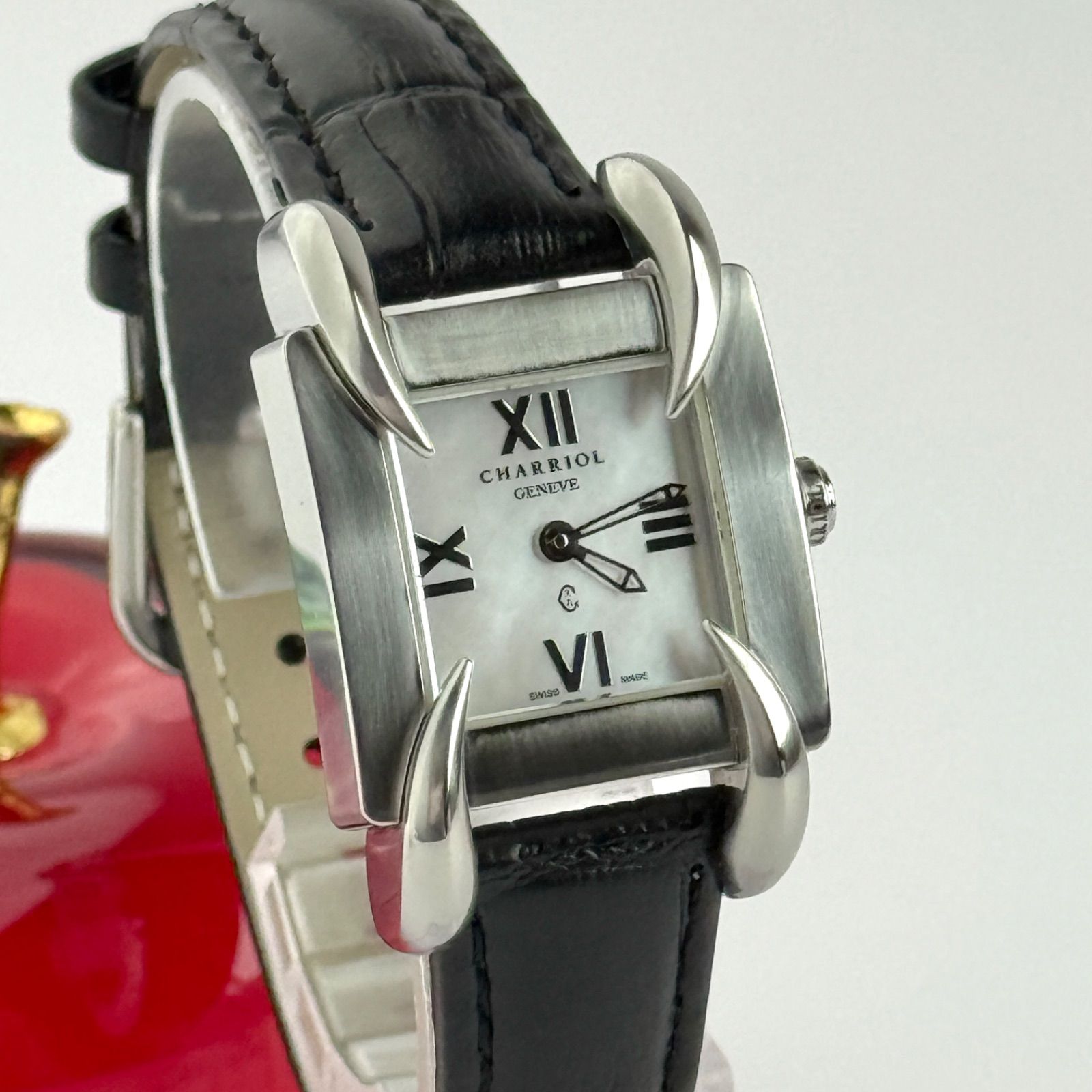 希少】シャリオール クチャ 新品ベルト 新品電池 レディース 腕時計