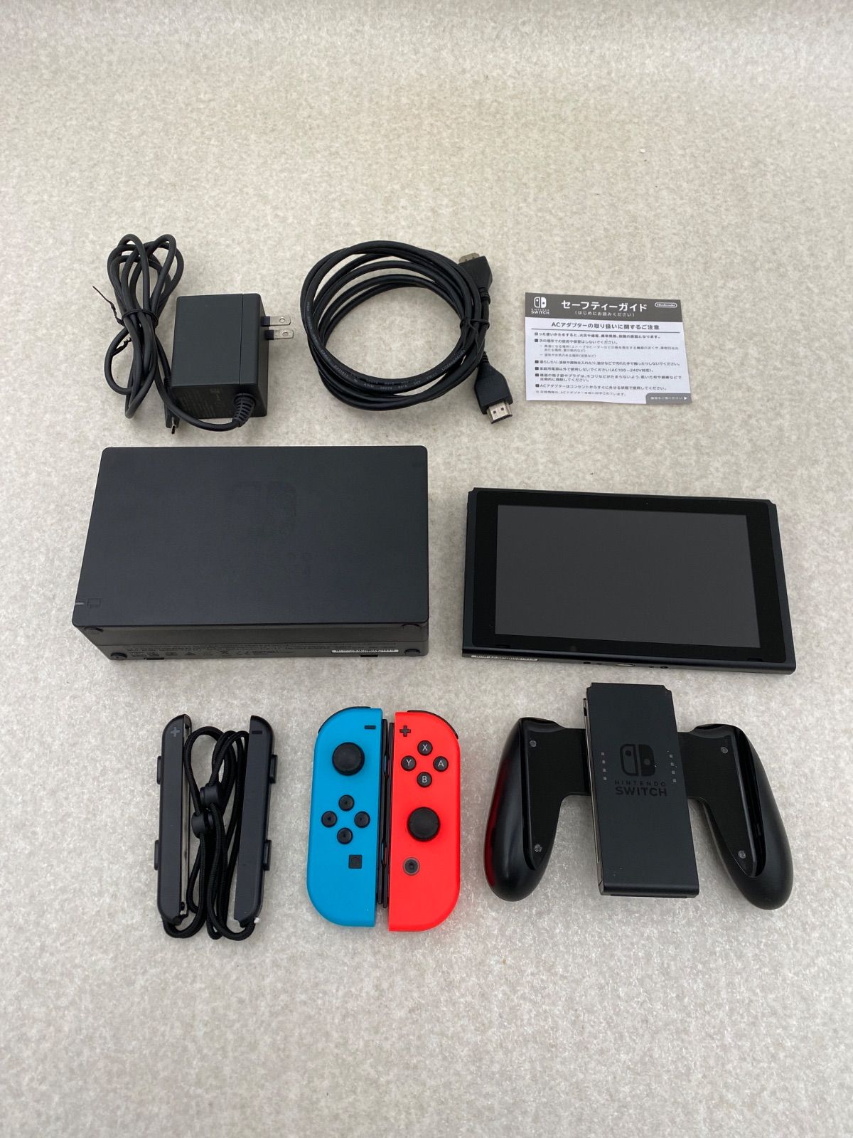 ◇Nintendo Switch Joy－Con（L） ネオンブルー／（R） ネオンレッド