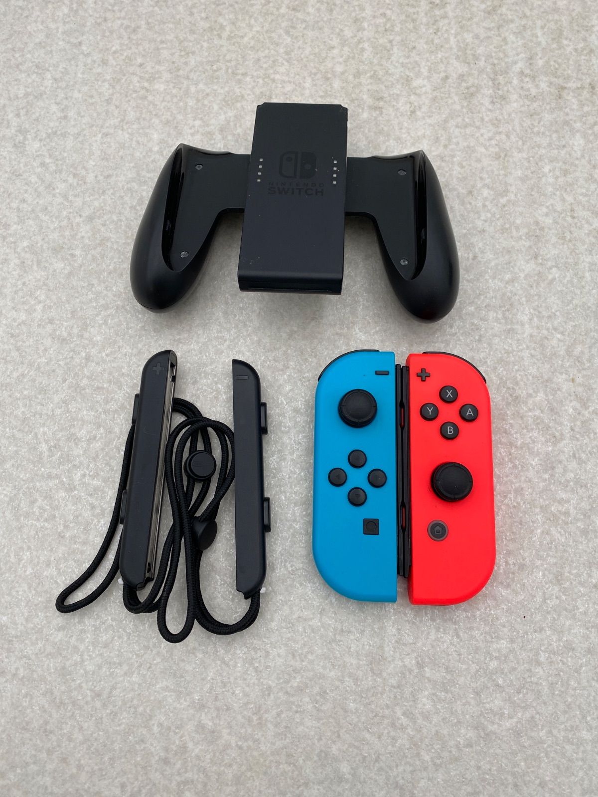 ◇Nintendo Switch Joy－Con（L） ネオンブルー／（R） ネオンレッド