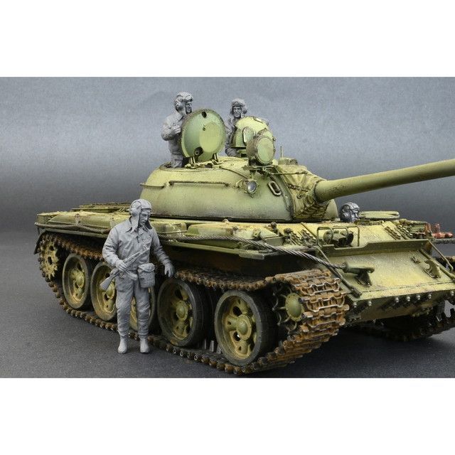 新品 ミニアート 1/35 ソビエト軍 戦車兵 1960-70s 4体セット