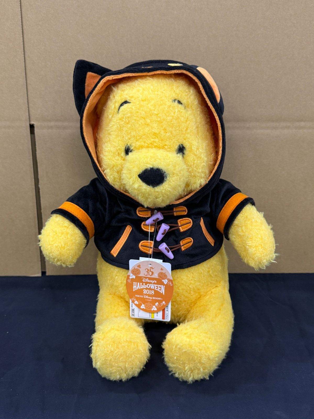 ディズニー ハロウィン 2018年 プーさん 黒猫 ぬいぐるみ26011410