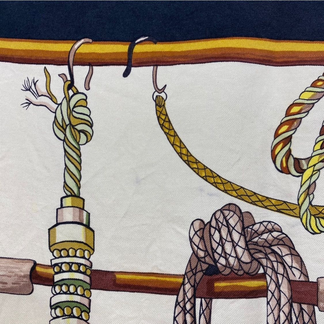 エルメス カレ90 Pasementerie シルクスカーフ 紐飾り タッセル