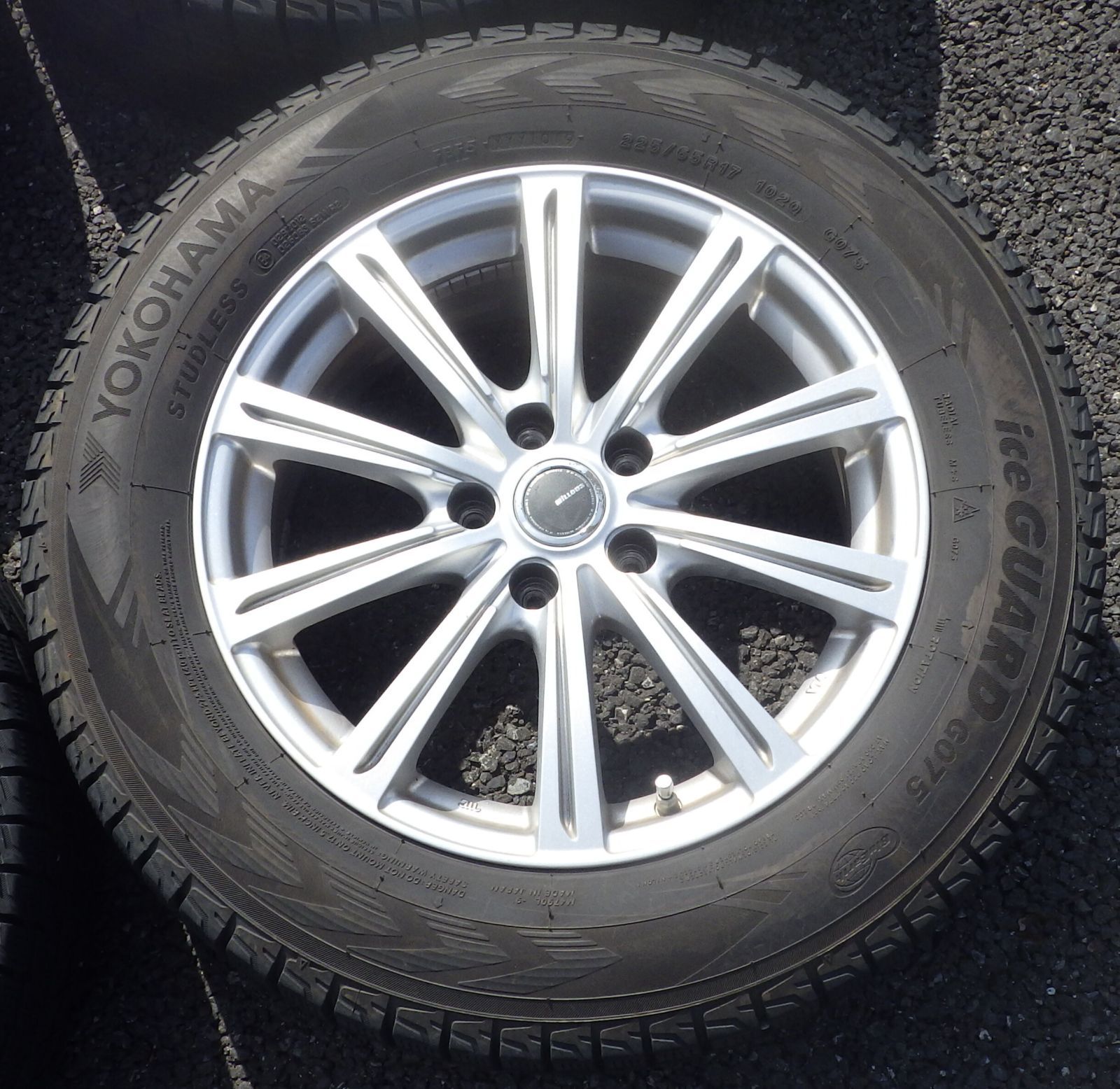 D1542)AWタイヤ☆レクサス NX□YOKOHAMA MILLOUS ／YOKOHAMA ice GUARD 