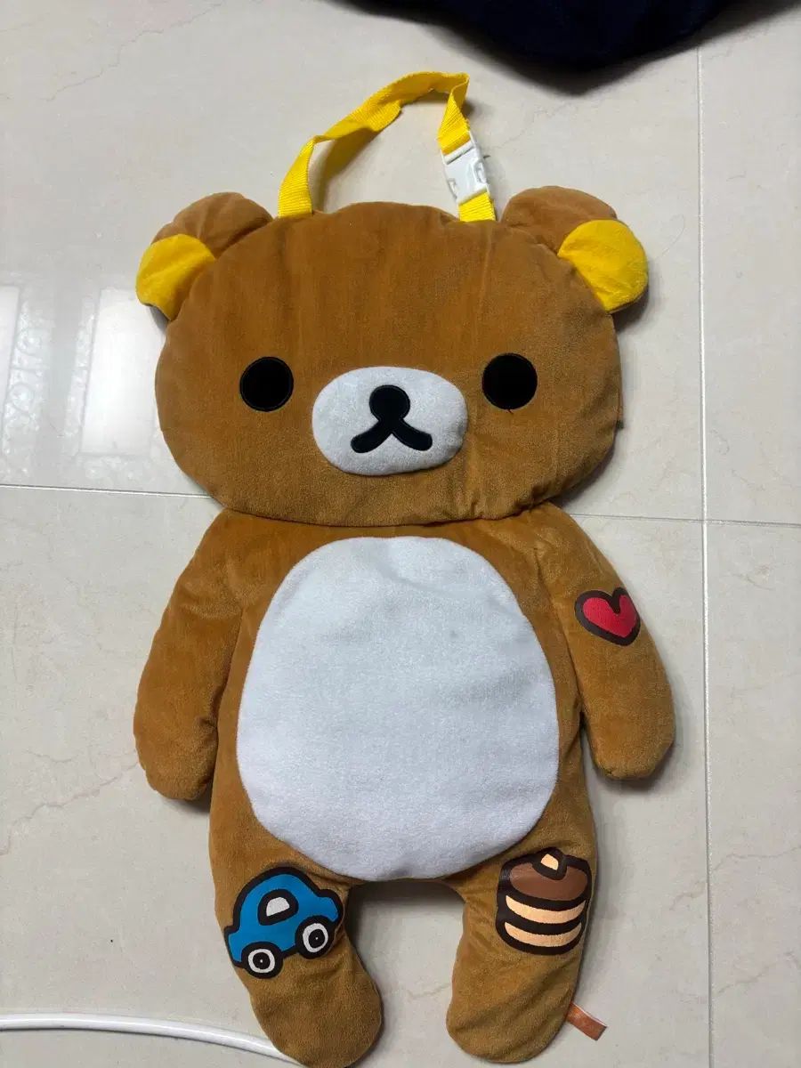 リラックマ 自動車 椅子 背もたれ ぬいぐるみ クッション