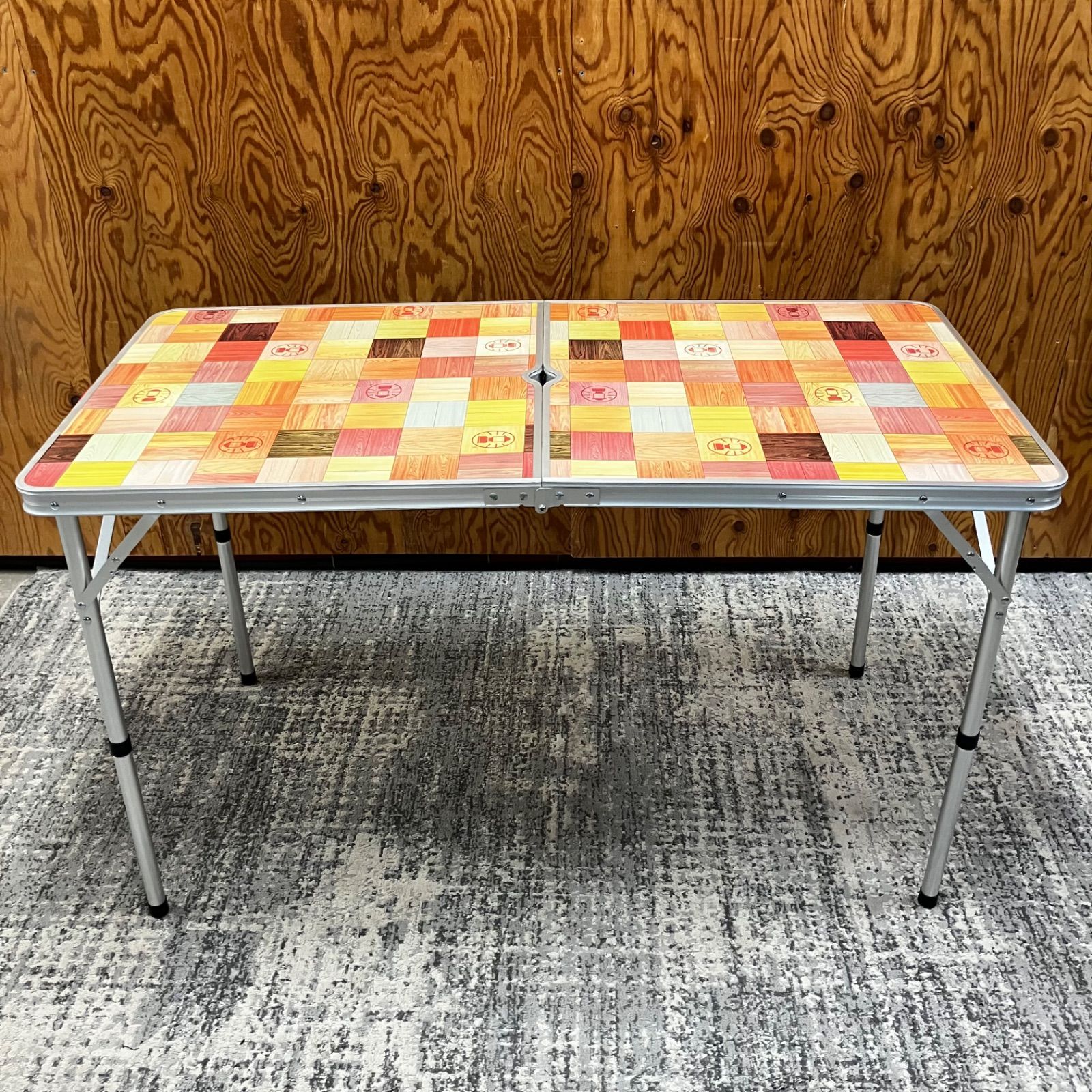 △【値下げ交渉可能】Coleman コールマン NATURAL MOSAIC LIVING TABLE 
