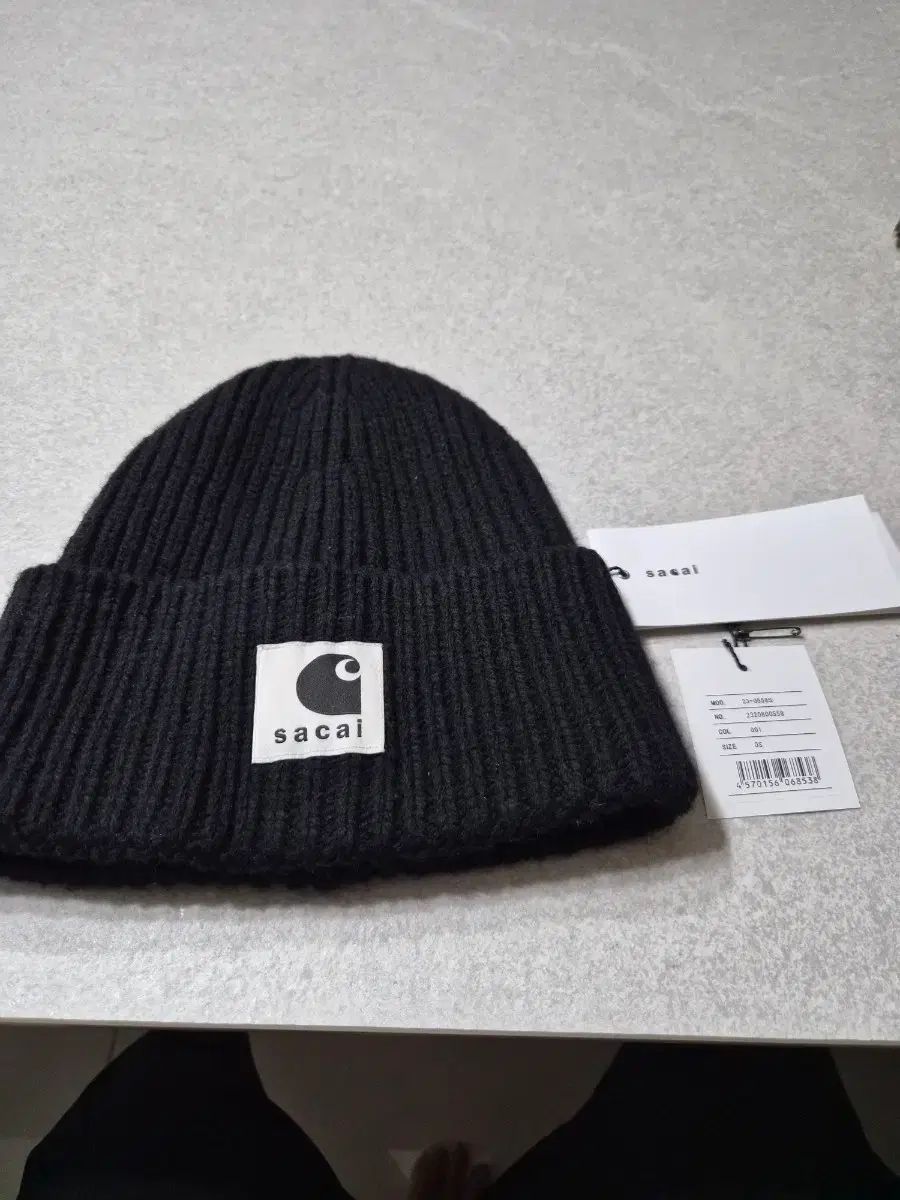 Sacai x Carhartt WIP ビーニー ブラック - メルカリ