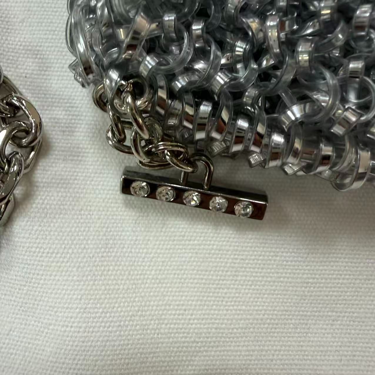 ANTEPRIMA シルバー ビーズパーティーバッグ - メルカリ