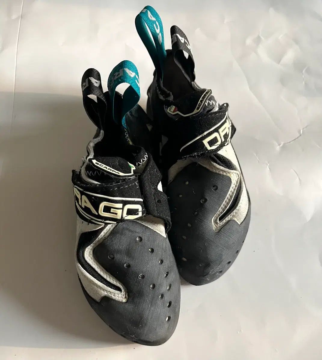 SCARPA スカルパ ドラゴ LV クライミングシューズ