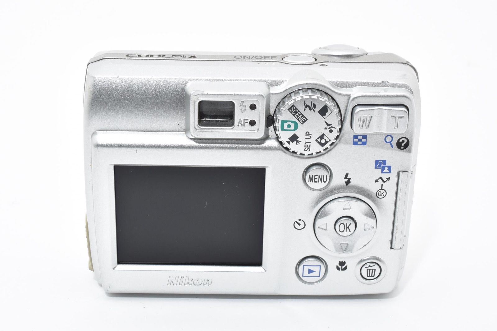 美品】ニコン Nikon COOLPIX 5600 コンパクトデジタルカメラ - メルカリ