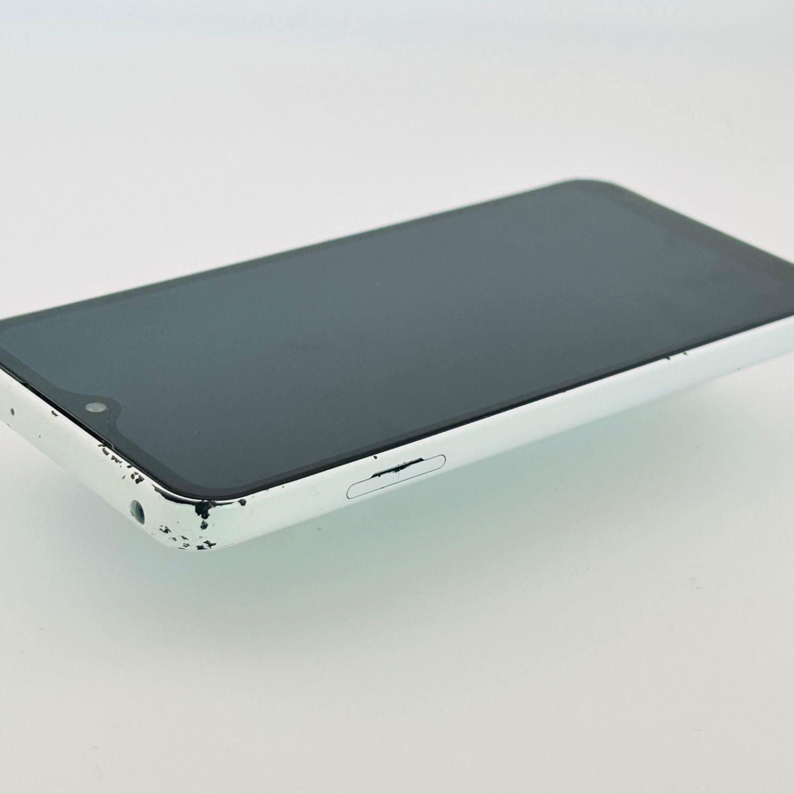 バッテリー良好 arrows We F-51B 64GB ホワイト SIMフリー(simロック