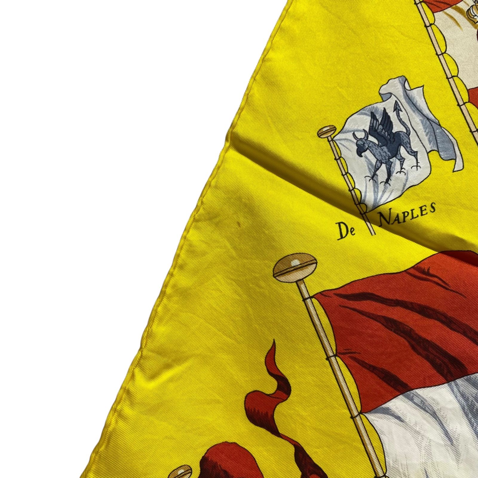 エルメス カレ90 PAVOIS シルクスカーフ 国旗 船旗 イエロー HERMES