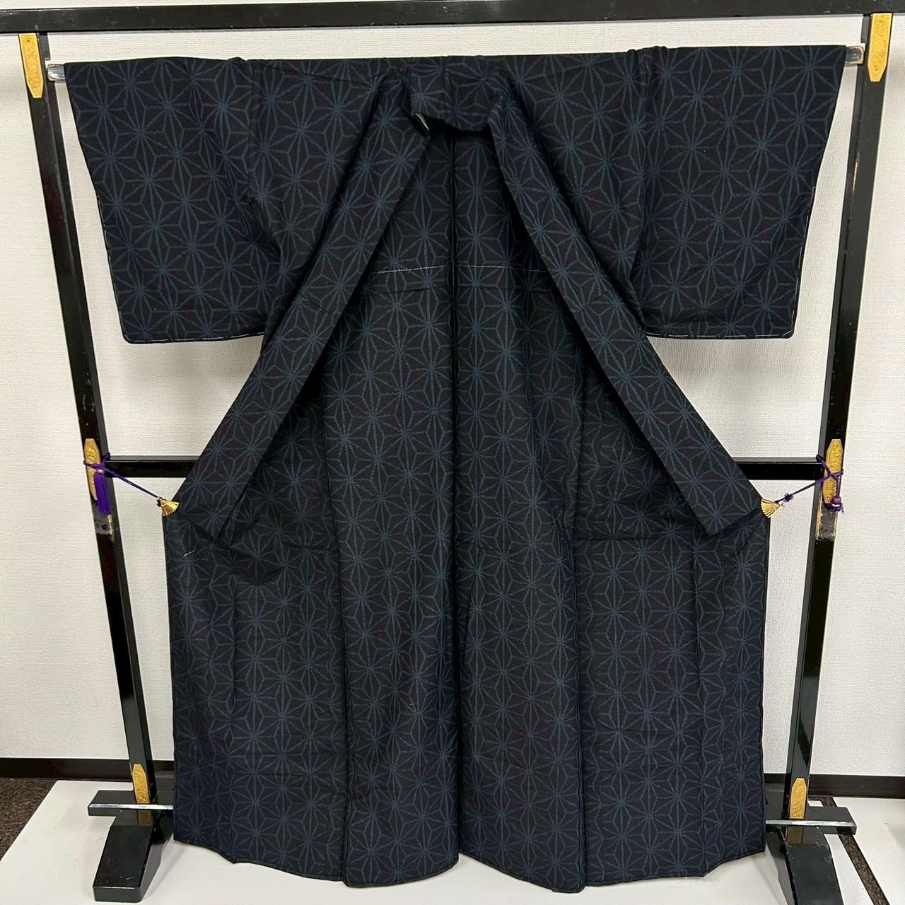 本場結城紬 石下 単衣 裄65 麻の葉模様 正絹 着物 MK-3054 - メルカリ