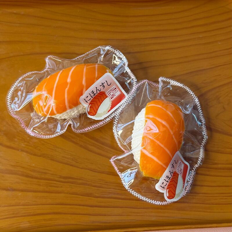 スクイーズ】 大サイズ 中サイズ 低反発 おもちゃ かわいい 握る