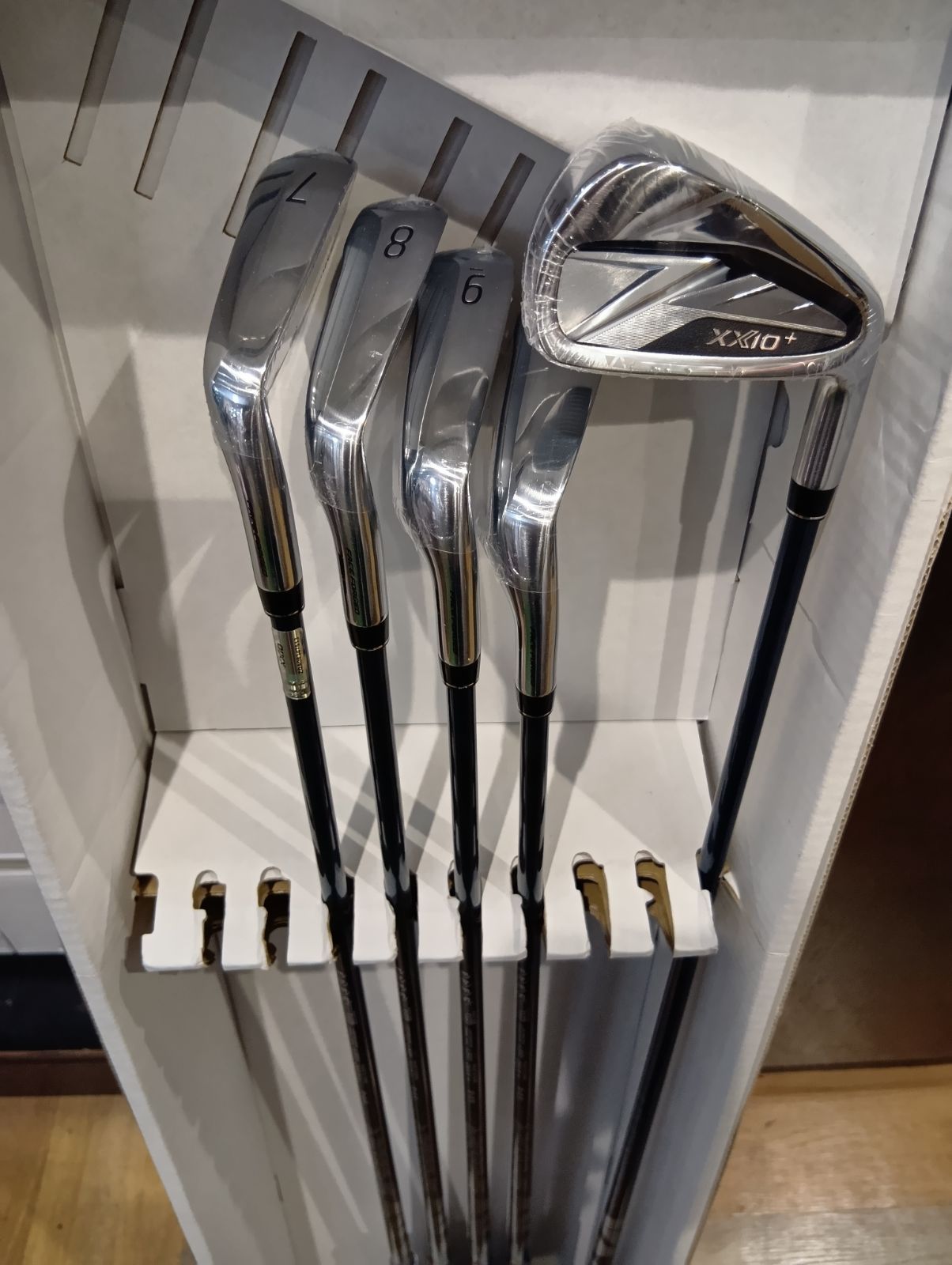 Iset【新品未使用品】XXIO14+ ゼクシオ 14 プラス アイアン 5本セット