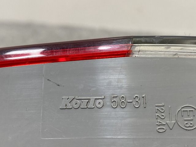 アルファード 20系/ANH20W/ANH25W/GGH20W/GGH25W 純正 右 テールランプ