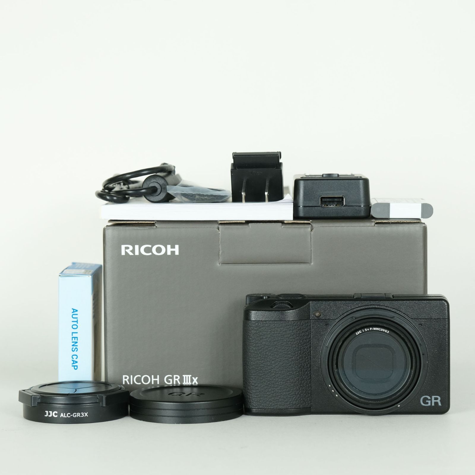 美品 | シャッター数1,170回] RICOH GR IIIx | コンパクトデジタル