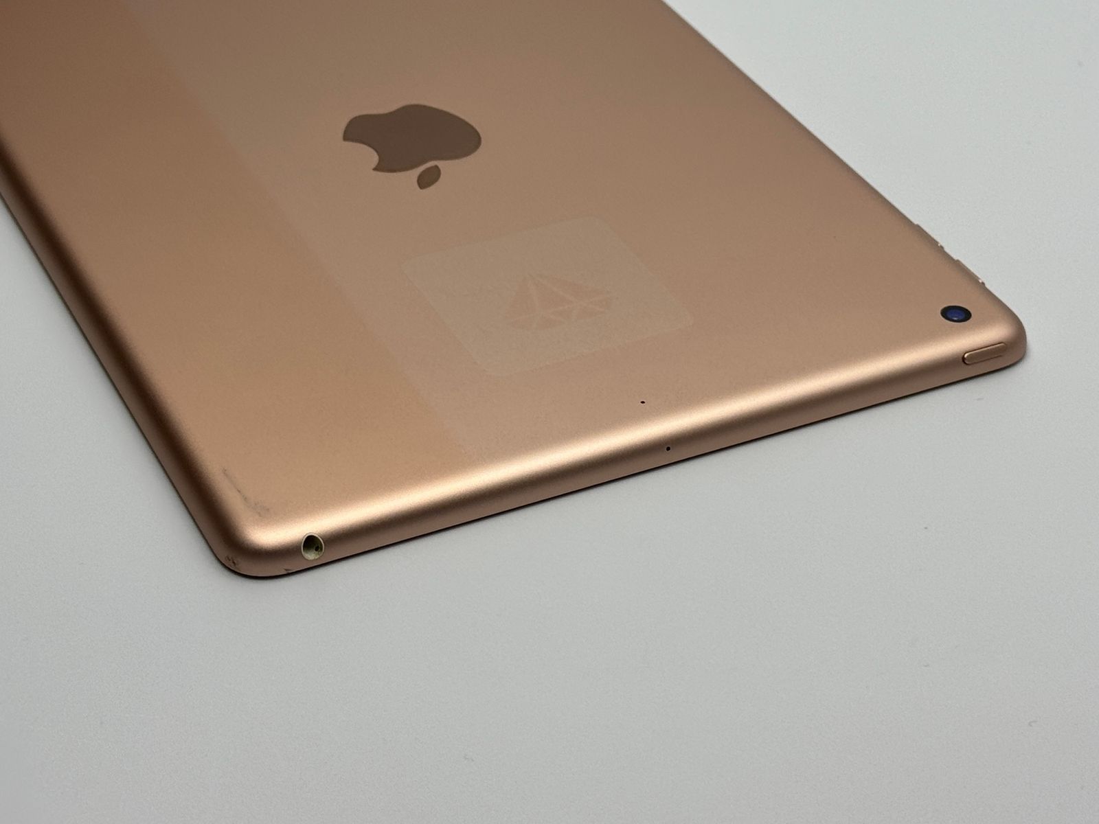 バッテリー100% Apple iPad (第6世代) ゴールド D】iPad 第6世代 32GB ゴールド Wi-Fi バッテリー【92%】 【公式通販】
