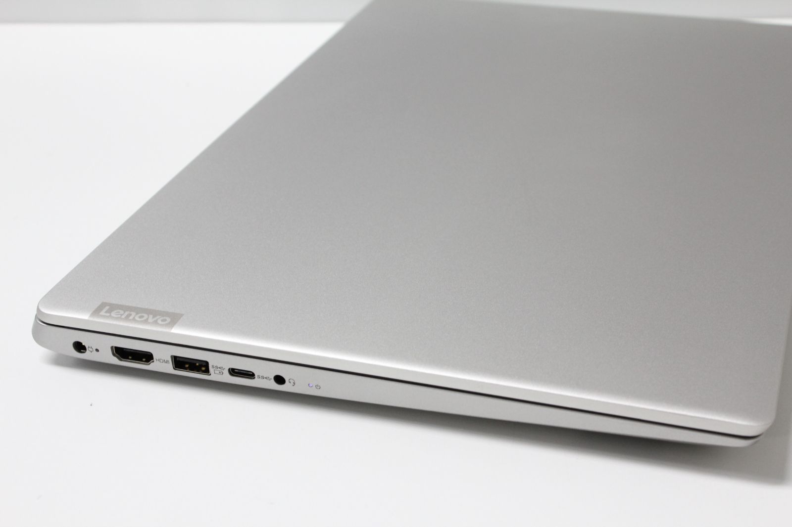 中古ノートPC】Lenovo〈ideapad 330S-15IKB〉Intel Core i5/SSD256GB