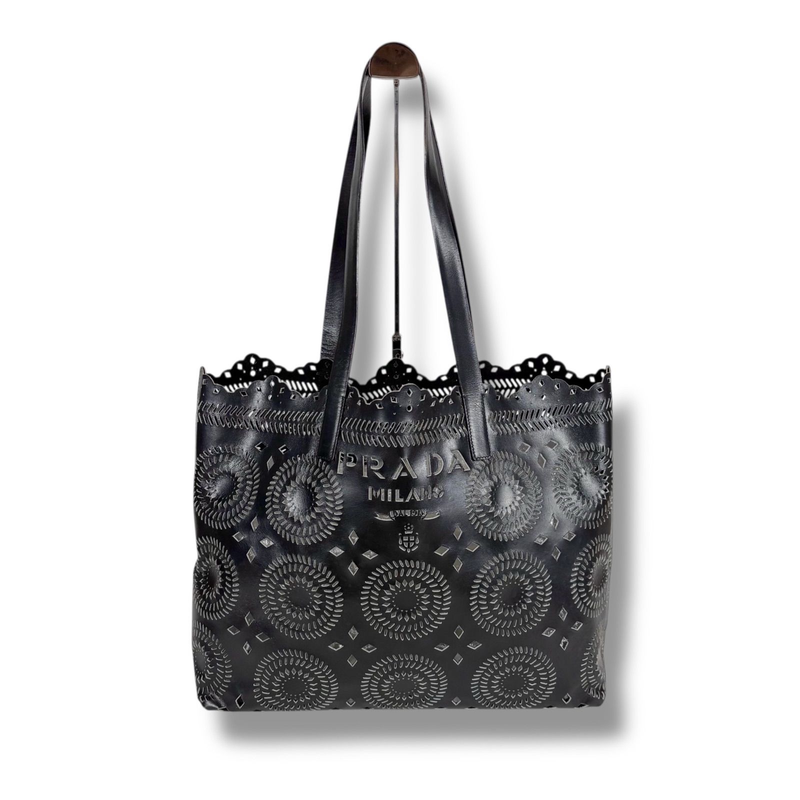 プラダ PRADA パンチングレザー トートバッグ ポーチ付き カットワーク 
