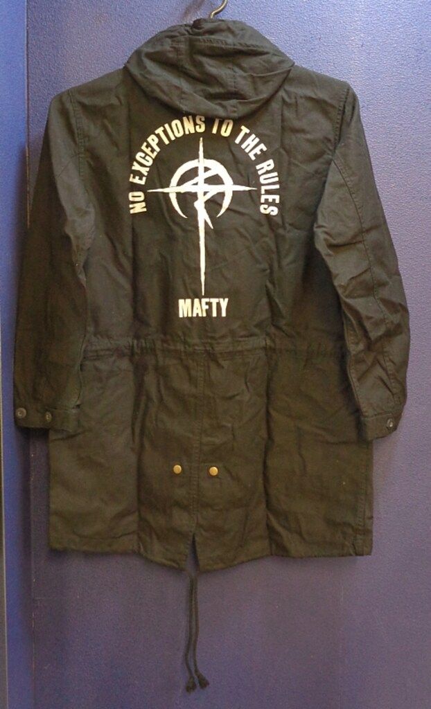 COSPA 狛枝凪斗 M51ジャケット&レプリカカットソー グッズ-ジャンパー・コート】ガールズ＆パンツァー 最終章 大洗女子