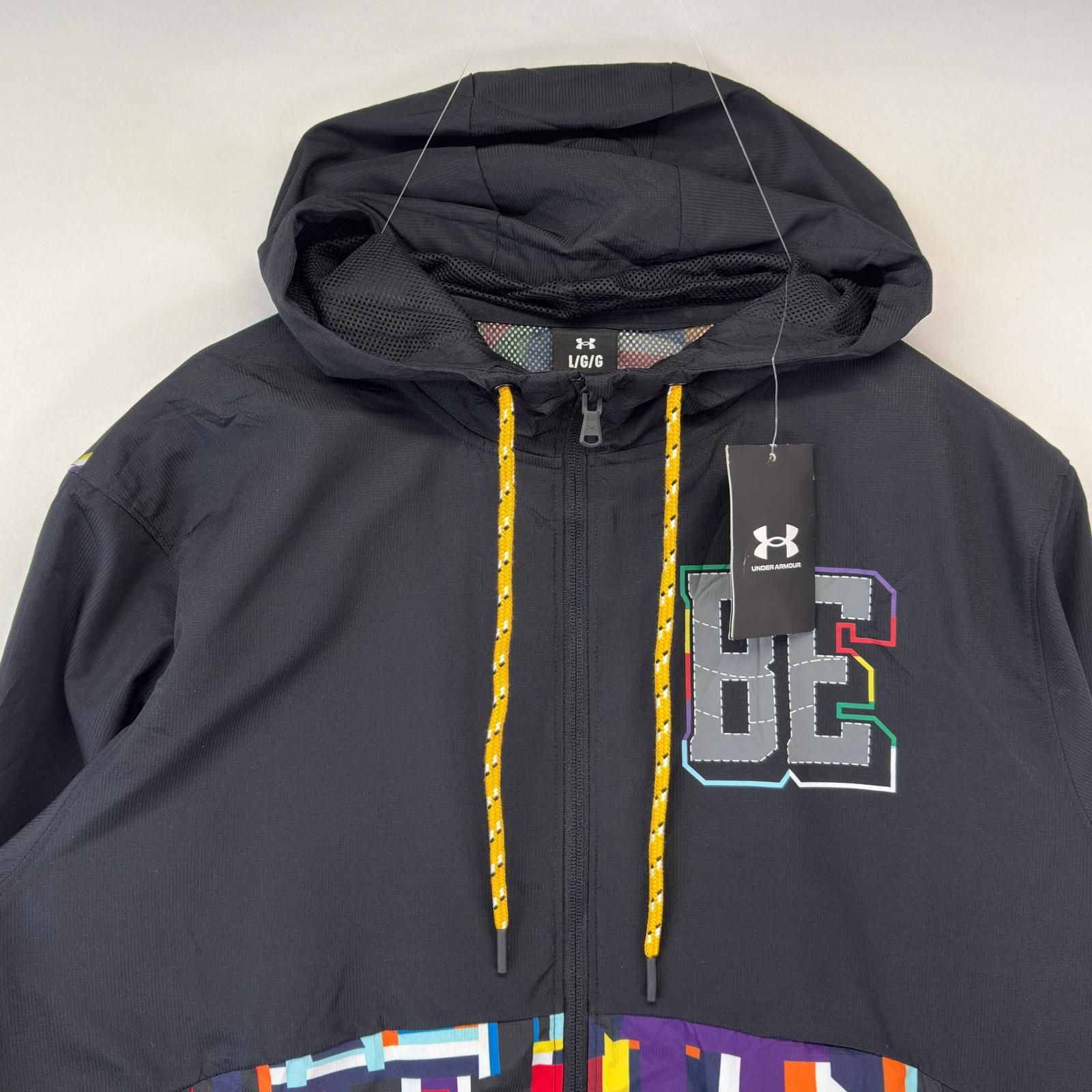 古着 美品 アンダーアーマー UNDER ARMOUR ジャケット フーディー