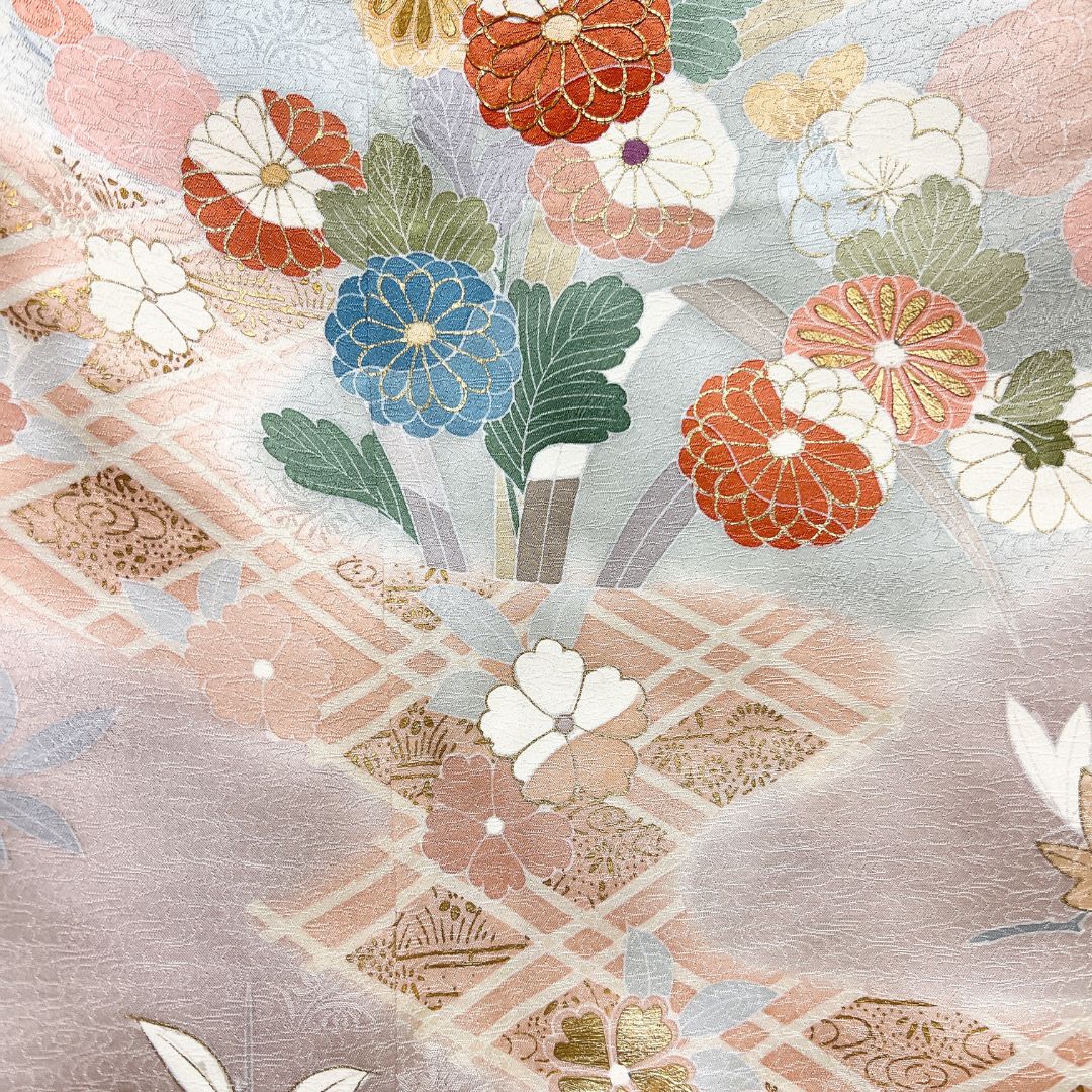 訪問着　金彩　たたき染め　花模様　唐花　くすみパステル　着物　043k d 訪問着 金彩 たたき染め 花模様 唐花 くすみパステル 着物 043k d