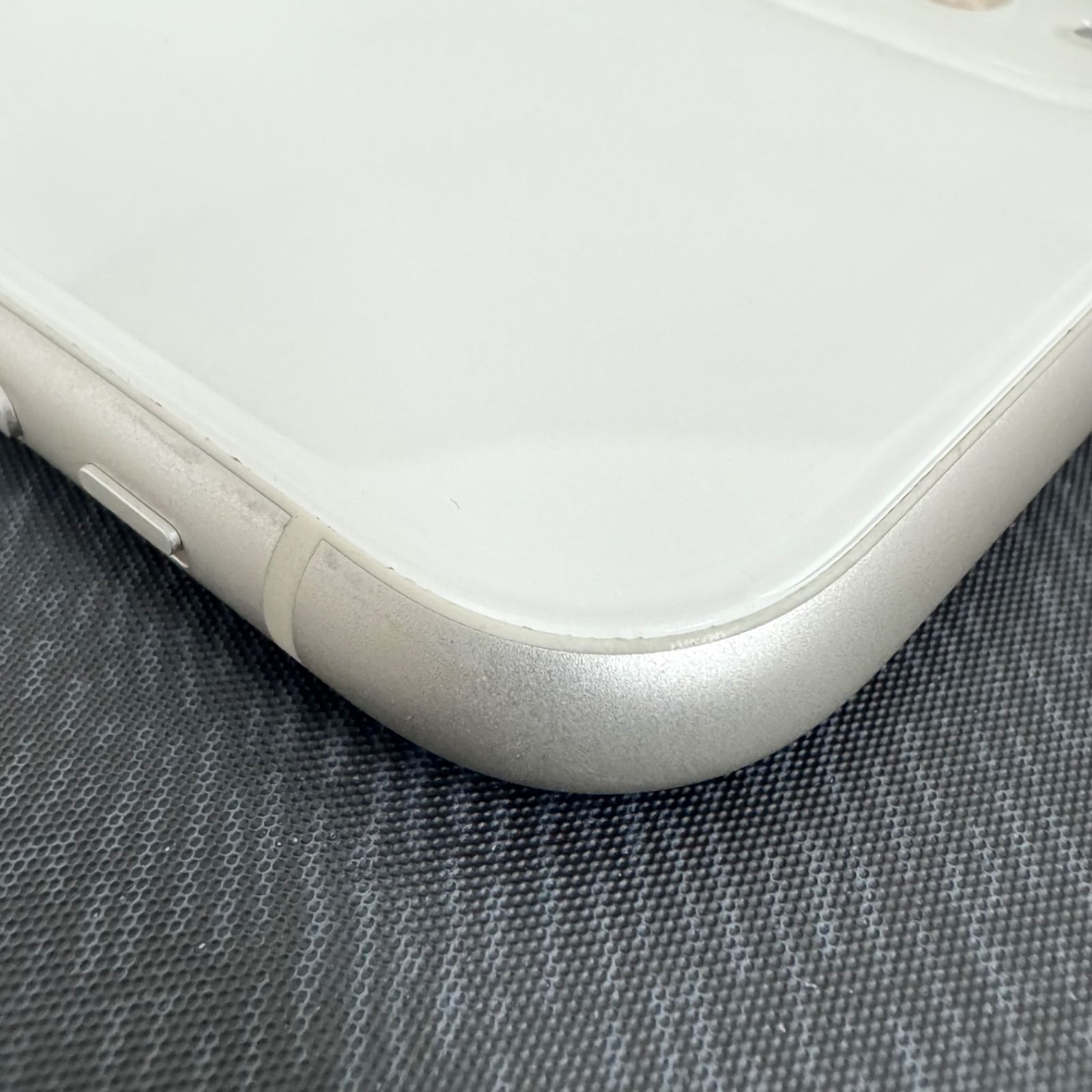 SIMロック解除済 iPhone 11 128GB ホワイト MWM22J/A ジャンク - メルカリ