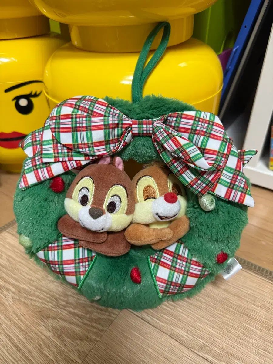 チップアンドデール ディズニーストア限定 リース - メルカリ