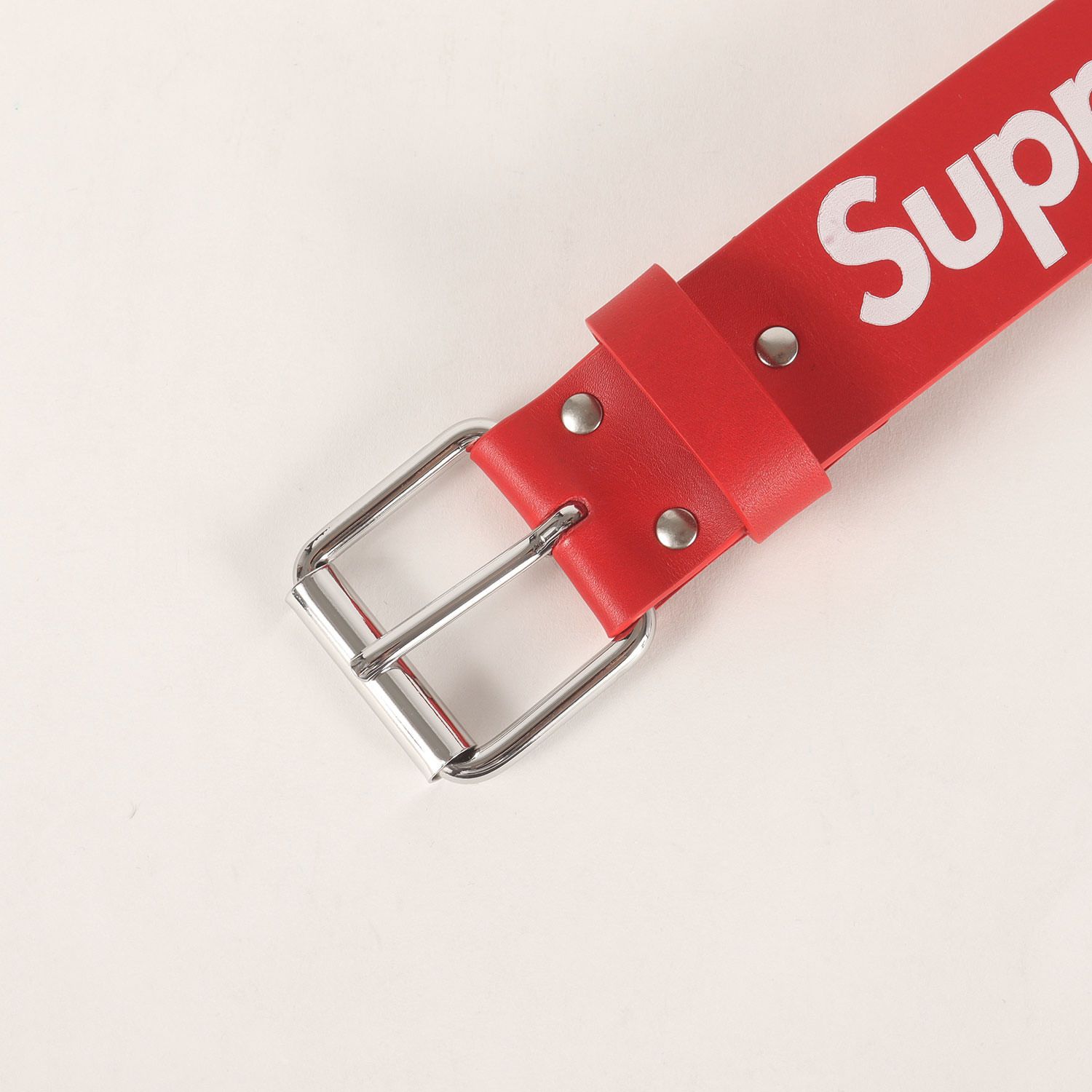 Supreme ロゴ入り レッド ベルト 美品】Supreme シュプリーム ベルト レッド サイズ:M | 22SS ブランド