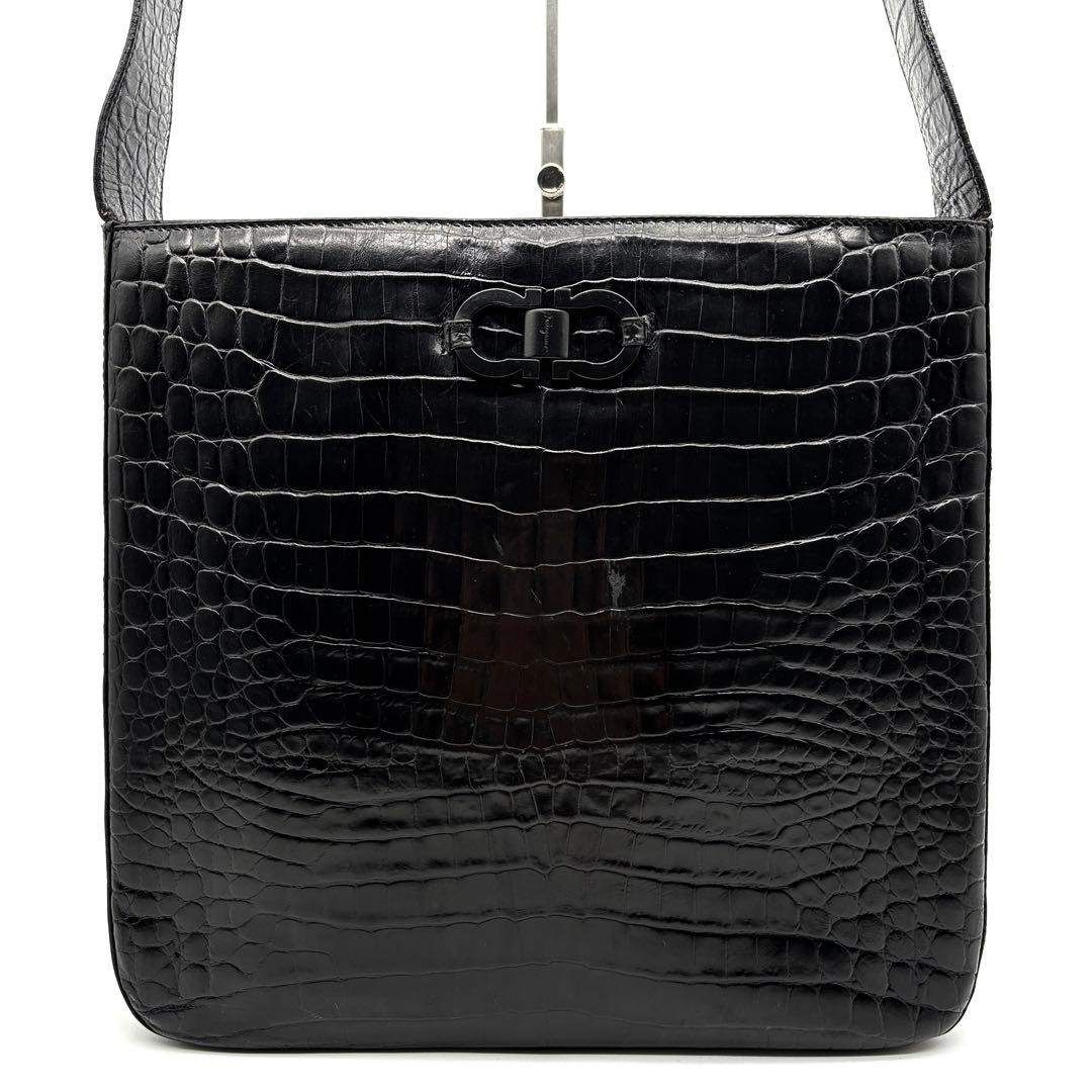 Salvatore Ferragamo サルヴァトーレフェラガモ ワンショルダーバッグ