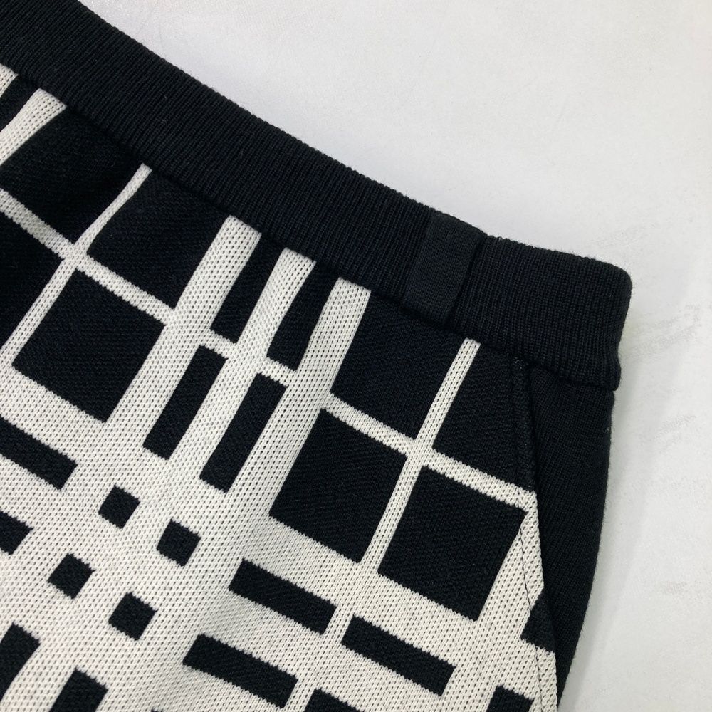 サイズ：38 ARCHIVIO アルチビオ 2024年モデル ニットスカート