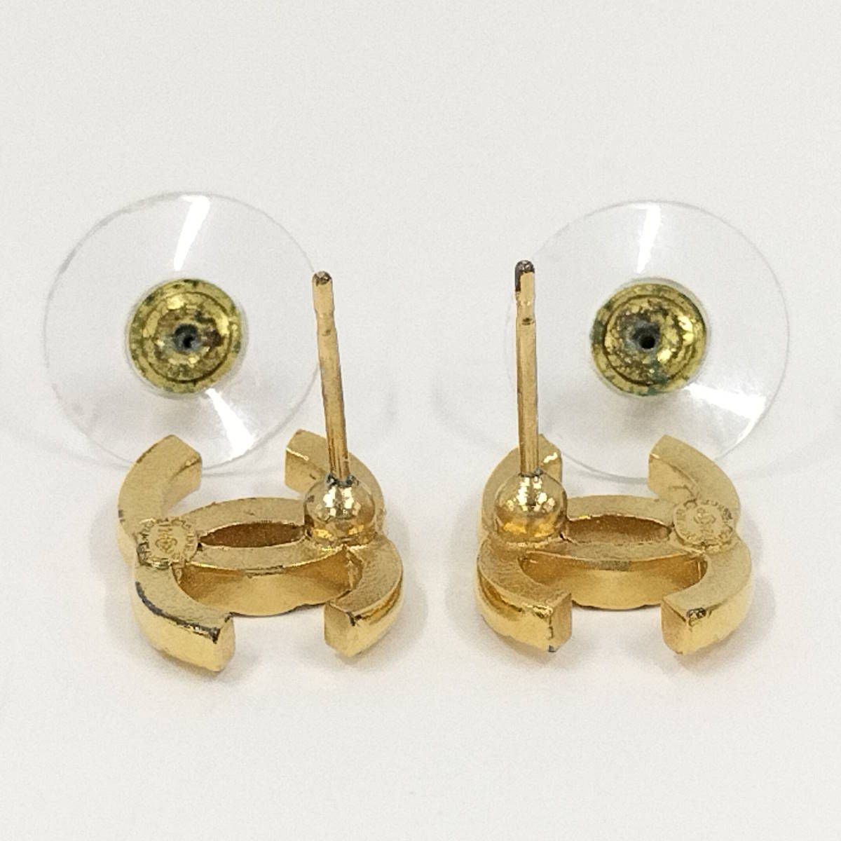 CHANEL ピアス ココマーク ゴールド メッキ F24P - メルカリ