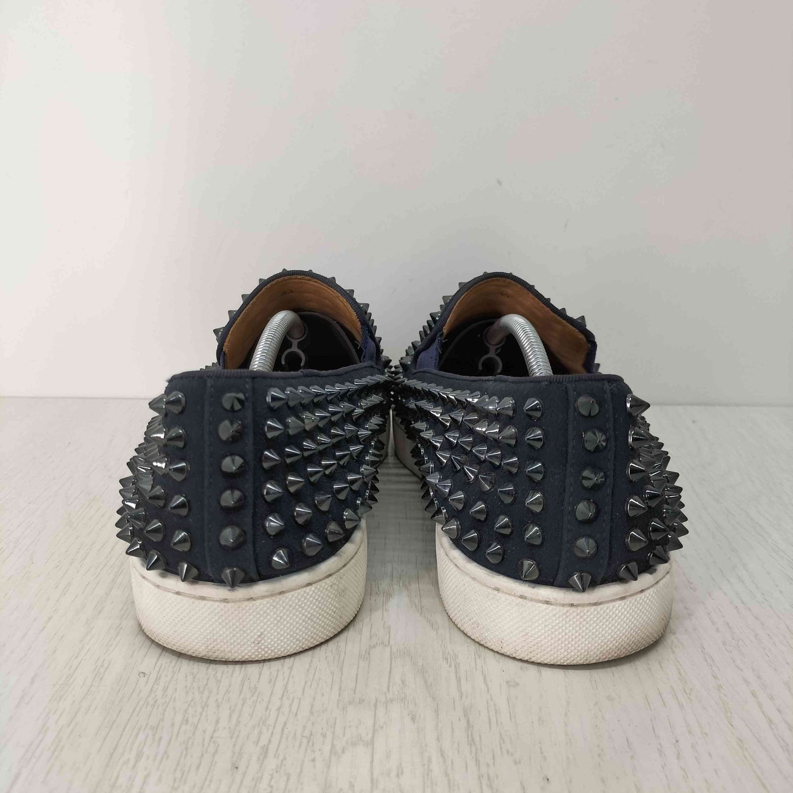 クリスチャンルブタン CHRISTIAN LOUBOUTIN ROLLER BOAT スパイク