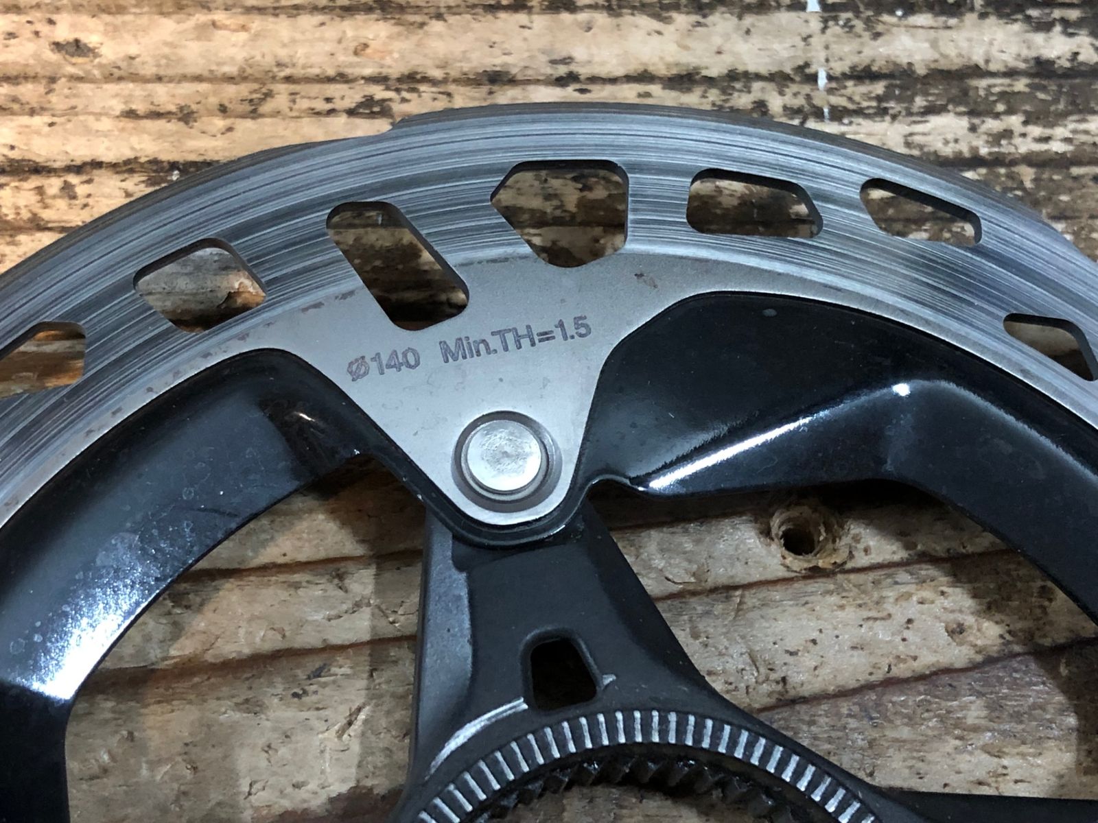 シマノ　ディスクロータ　RTーMT900 SHIMANO（シマノ）RT-MT900 180mm センターロックディスクローター