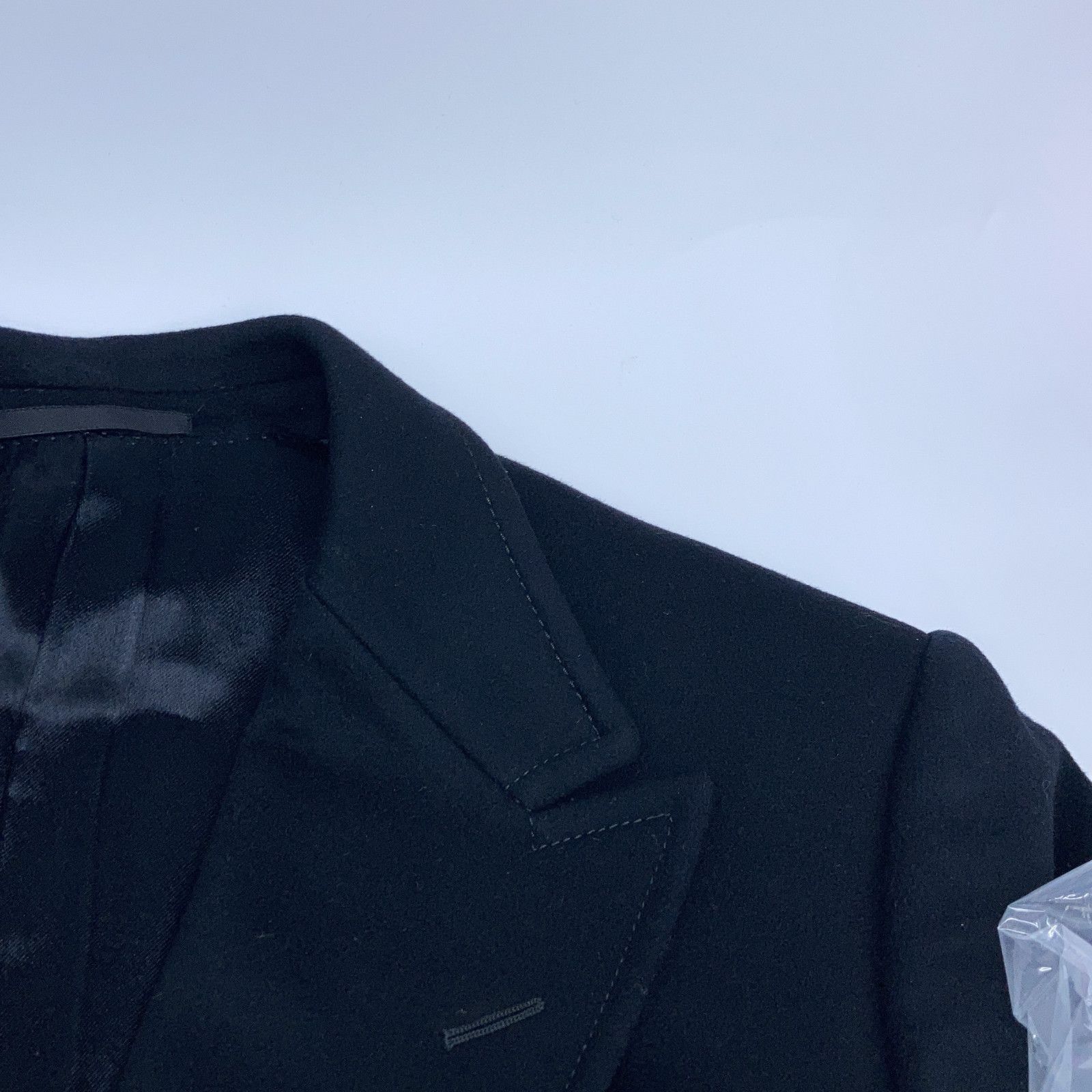 GUCCI ブラック チェスターコート ダブルブレスト トムフォード期 GUCCI グッチ ﾌﾞﾗｯｸ ﾄﾑﾌｫｰﾄﾞ期 ｳｰﾙ ﾁｪｽﾀｰｺｰﾄ - メルカリ