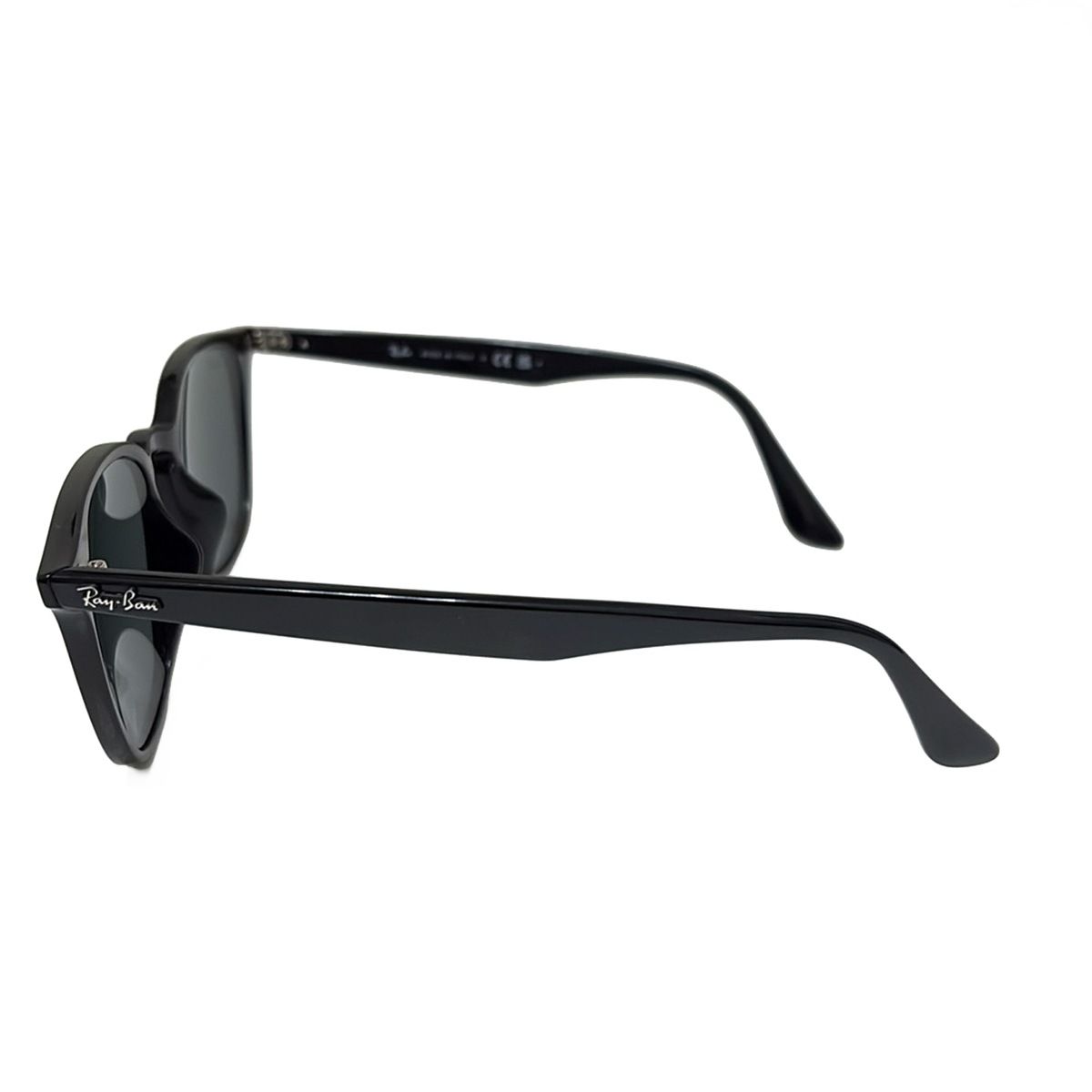 Ray-Ban RB 4258-F サングラス ブラック レイバン公式ストア】 Ray-Ban® RB4258 サングラス | ブラック X