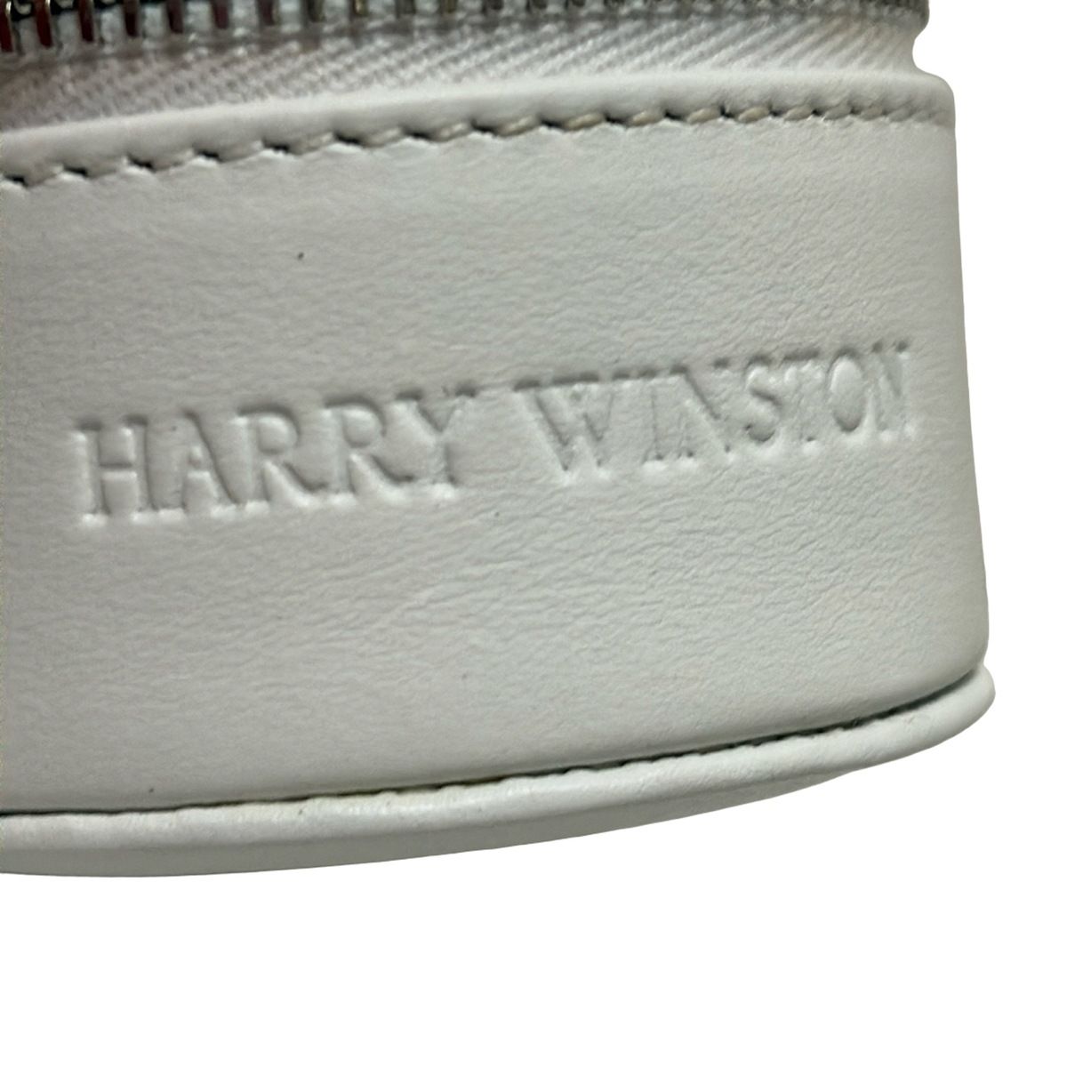HARRY WINSTON(ハリーウィンストン) 小物入れ美品 - 白 ジュエリー
